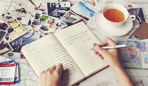 travel_writing-shutterstock